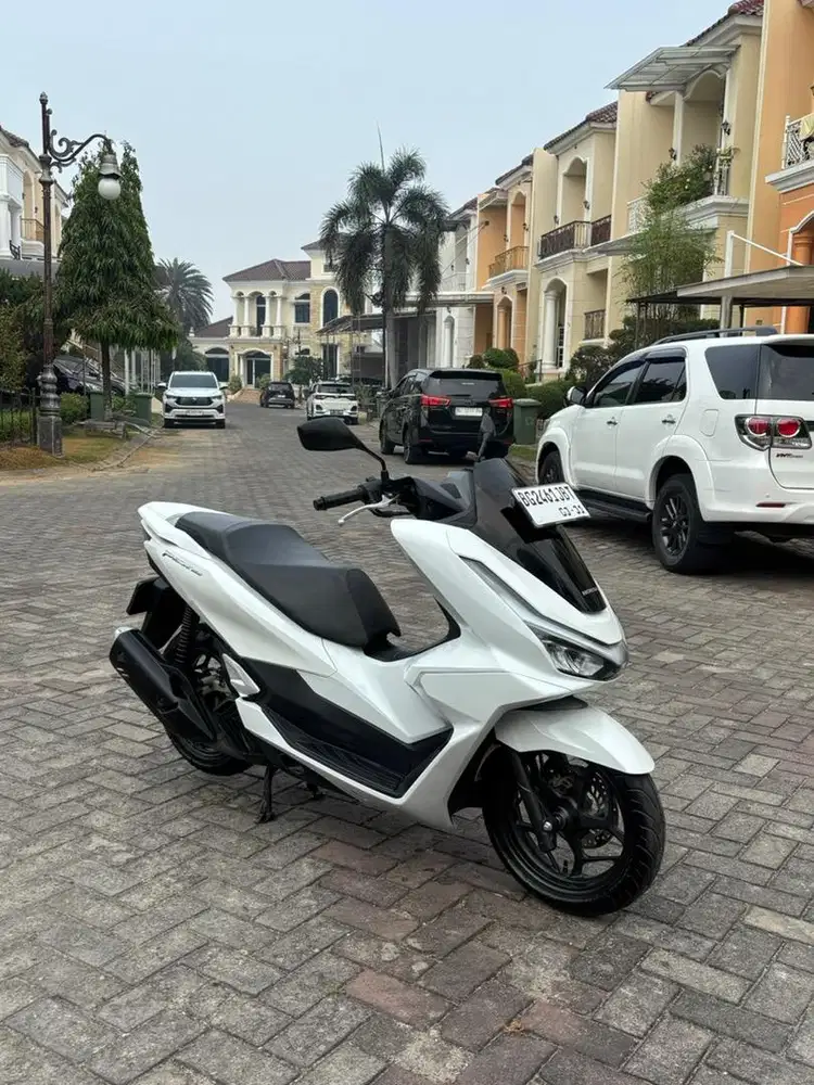 LIKE NEW PCX 160 CBS ISS 2026 NIK 2025 WARNA PUTIH WHITE PEARL