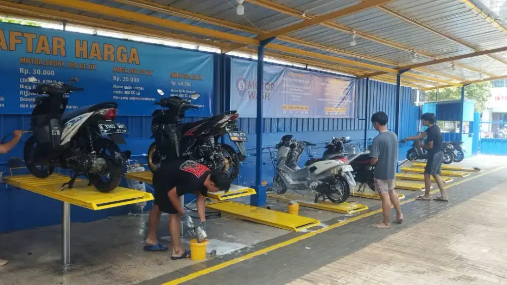 Dibutuhkan operator motor wash (cuci motor)