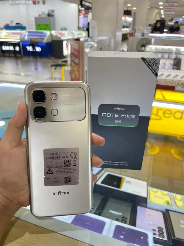 Infinix note edge 5G 8/256