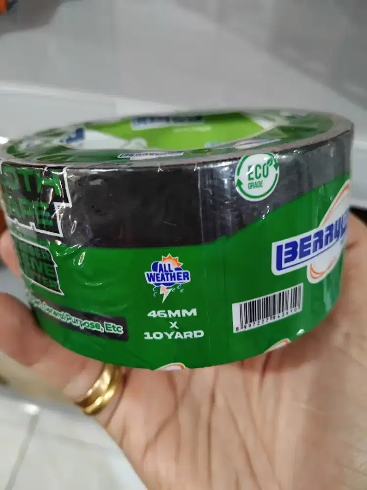 Lakban Hitam Berry
