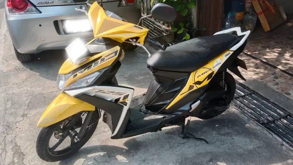 YAMAHA MIO M3 WARNA KUNING TAHUN 2015