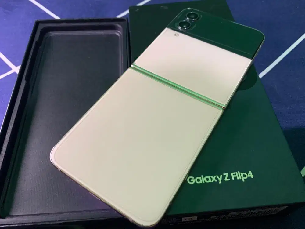 Samsung Z flip 4 8/256GB