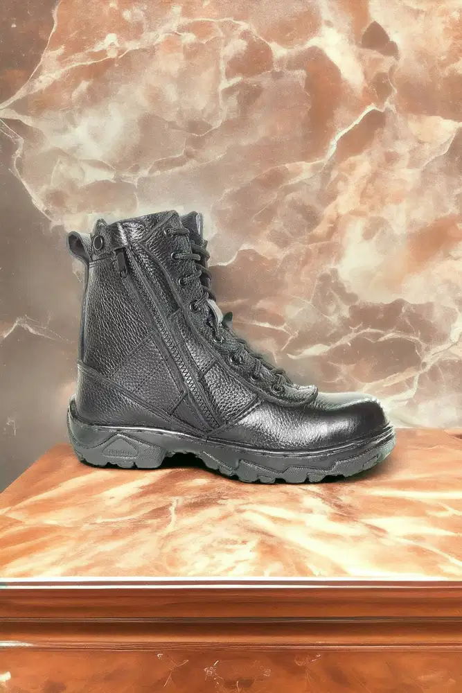 Resmi Sepatu safety boot baja Batam