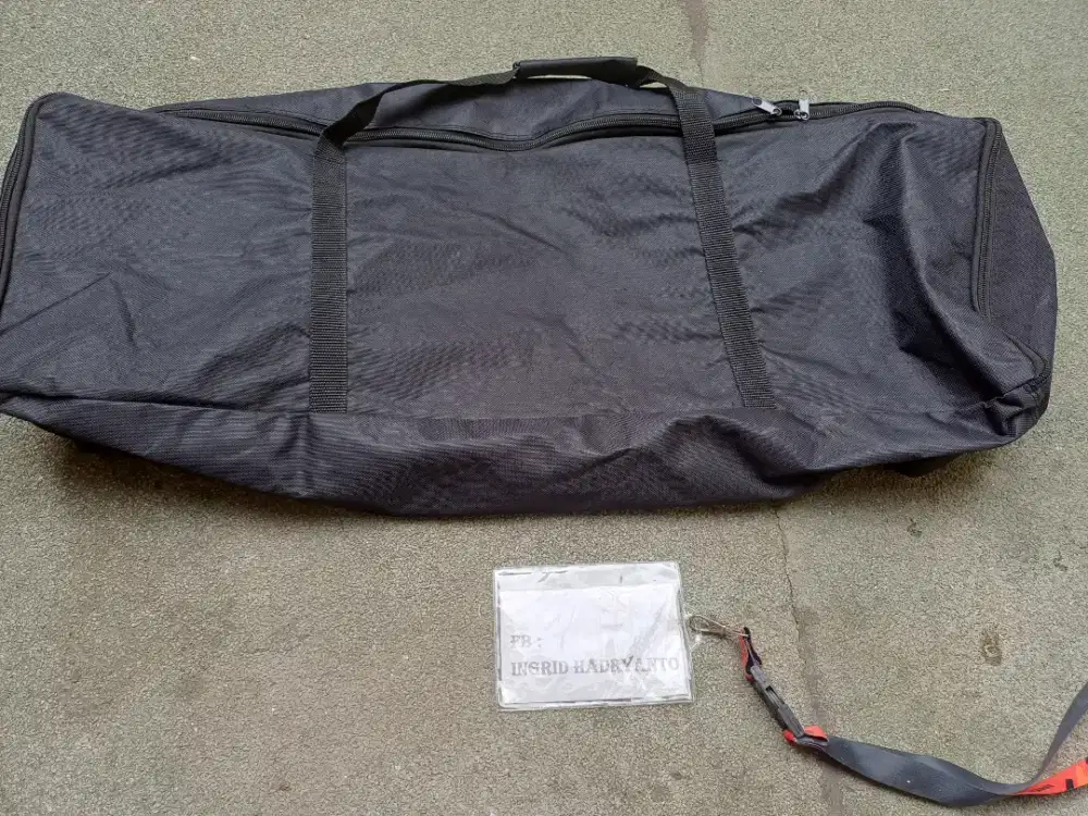 Tas Hitam Kanvas
