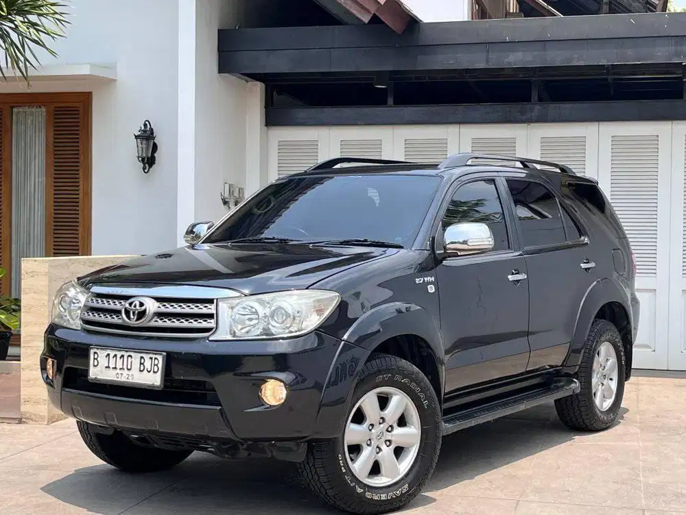 Toyota Fortuner G Lux Bensin Matic 2009