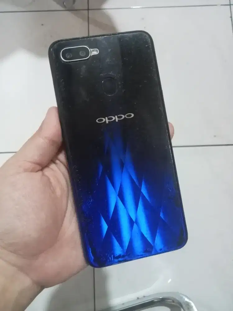 Oppo F9-Finger.4G.Ram 6/64GB.ORI #GOLDEN PONSEL