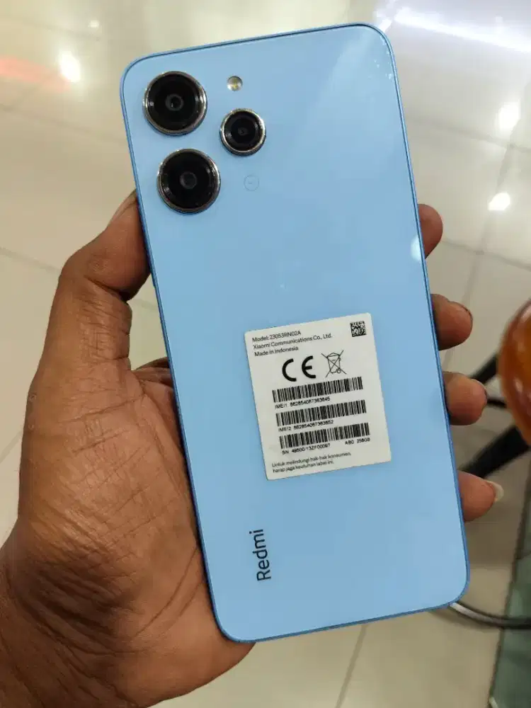Redmi 12 8/256 HP cas