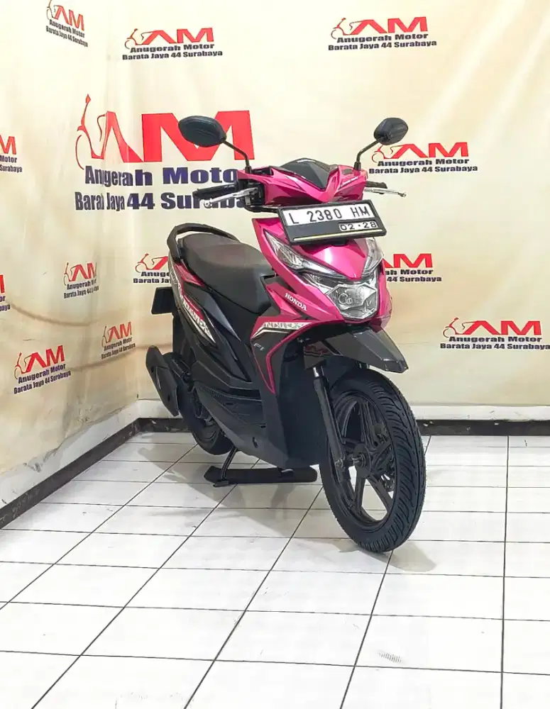 Ready Honda Beat ECO Iss Tahun 2018 warna Magentha