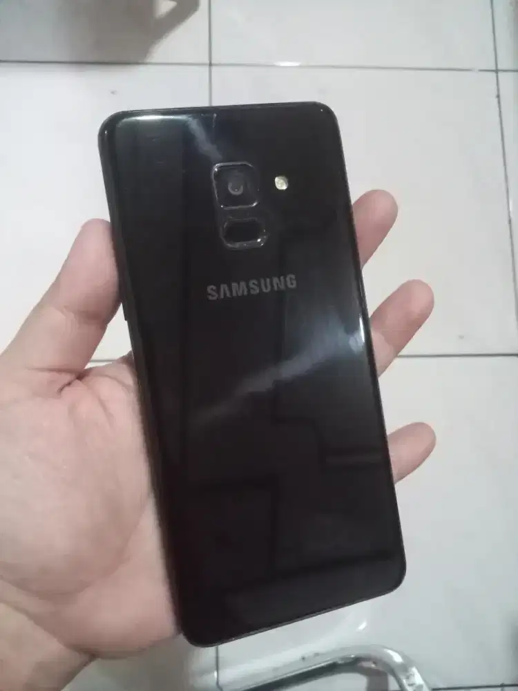 Galaxy A8-NFC.Amoled.4G.Ram 4/64GB.ORI #GOLDEN PONSEL