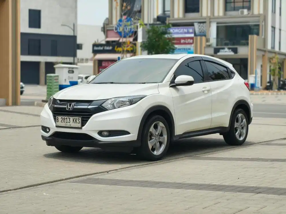 HR-V 1.5 S AT 2018 Pajak Panjang Mulus Terawat Siap Pakai