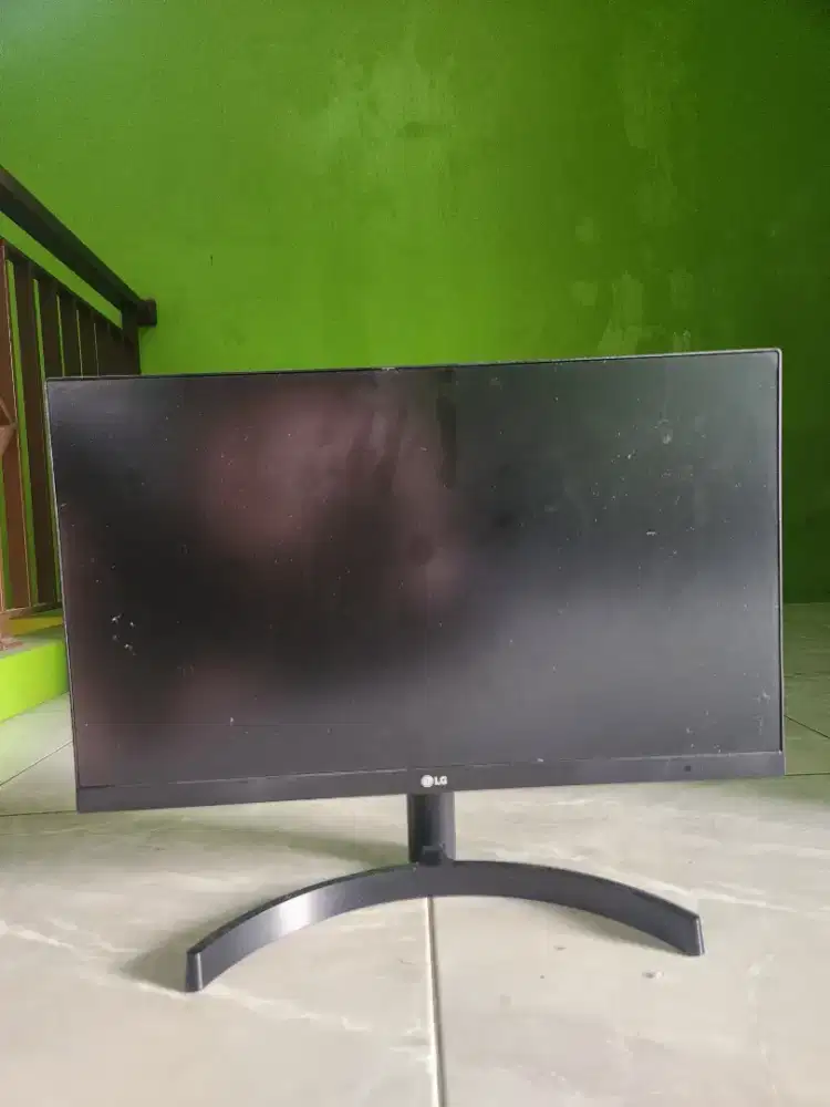 Monitor LG 22in 100hz