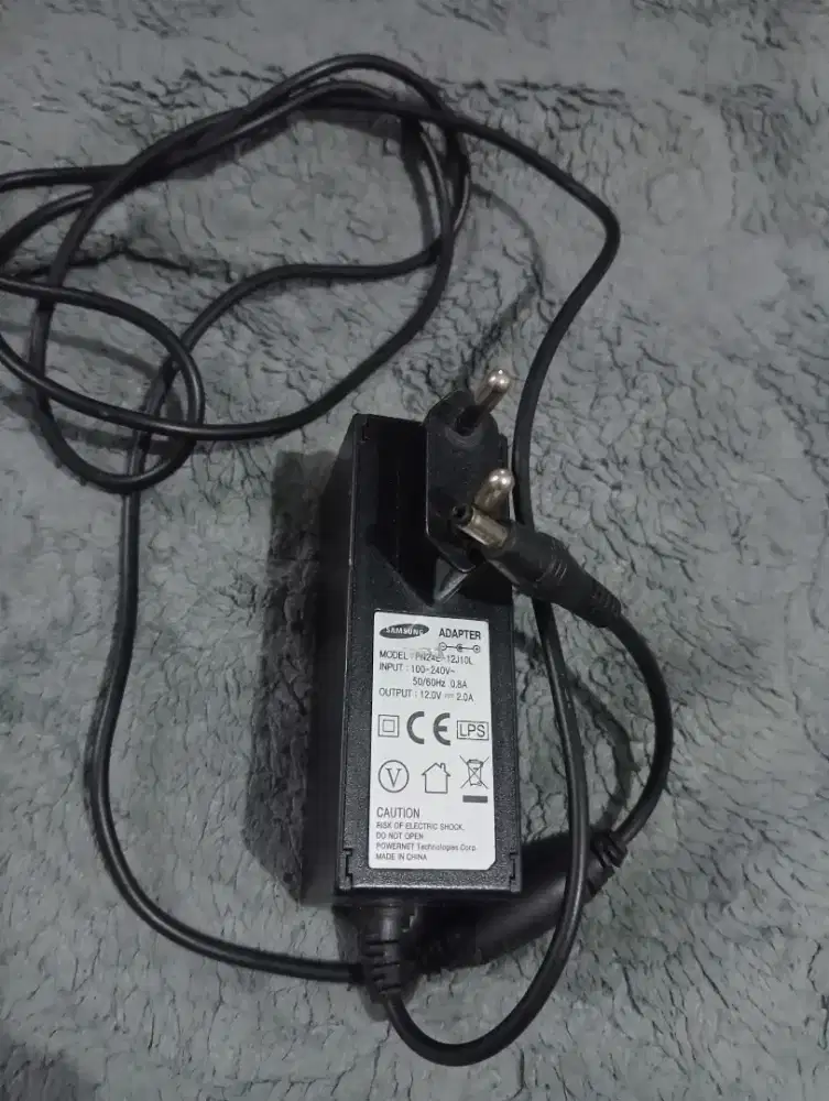 Adaptor Semua Fungsi Normal: 1: 12V=1,5A..2).12V=2A..3)6V=300mA..