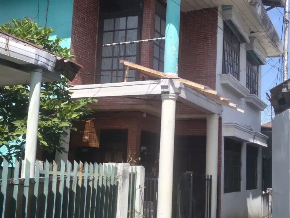 Rumah LELANG Murah 2 Lantai SHM nyaman di Jl. Dago Barat - Coblong, Bandung