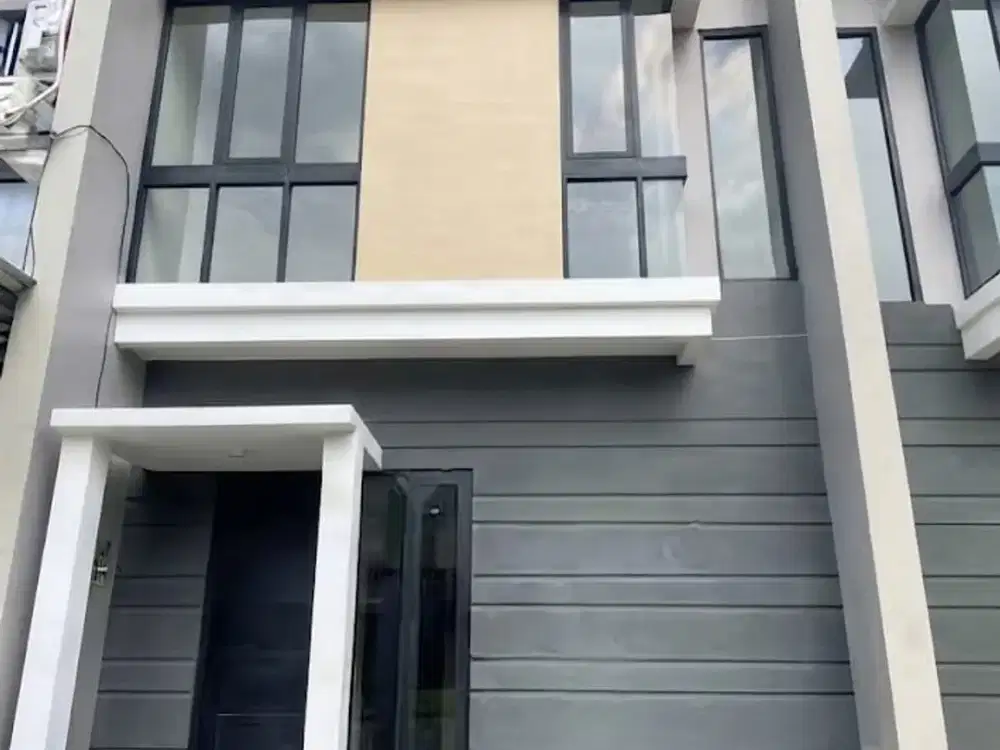 Dijual Alana Surabaya Timur Kondisi Rumah Siap Huni