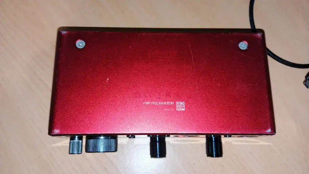 Focusrite Scarlett 2i2 Gen 3 - Soundcard Bekas Normal