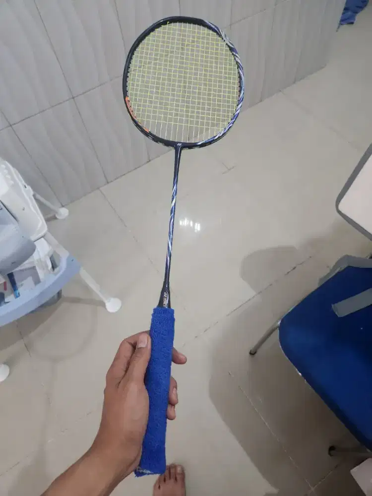 Raket  Yonex astrox