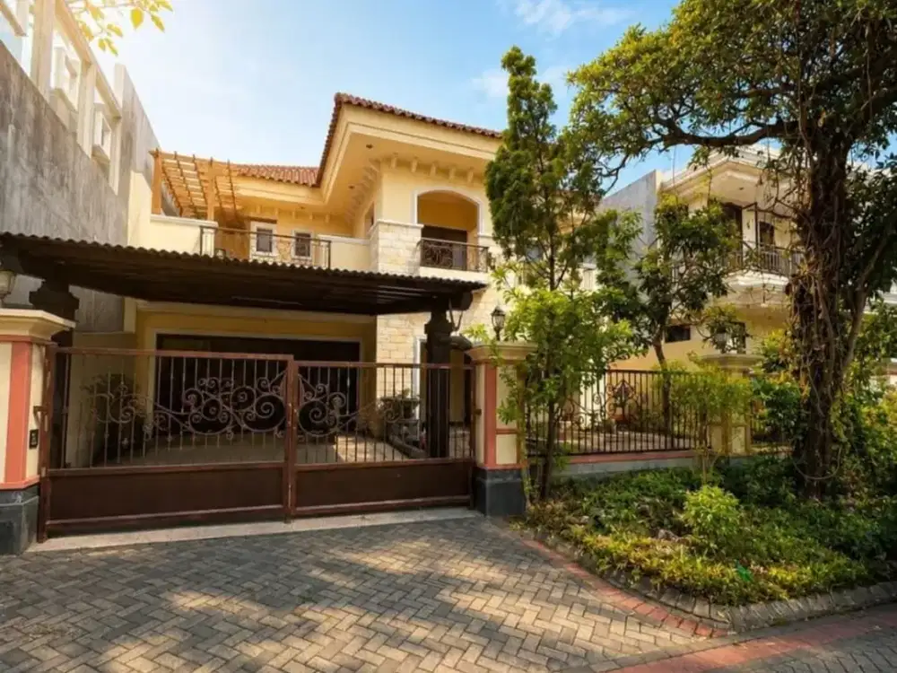 Murah Rumah Mewah 2 Lantai di Taman Hunian Satelit Dekat Elyon & Gloria School, Surabaya Barat