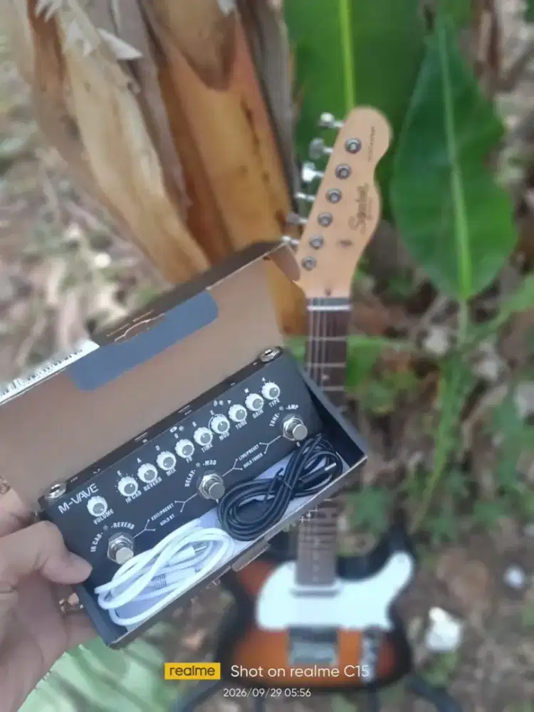 Squier telecaster debut series (like new)+ cuvave baby like new