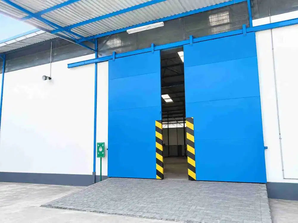DISEWAKAN GUDANG DI CAKUNG CILINCING BAGUS SIAP HUNI UNIT TERBATAS