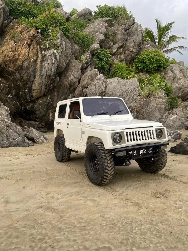 jimny 4x4 bensin