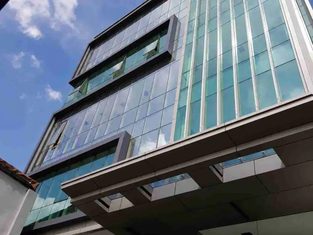 GEDUNG KANTOR MURAH KONDISI BARU DI MAMPANG JAKARTA SELATAN