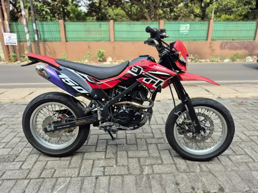 Dijual Kawasaki d-tracker tahun 2019 surat lengkap