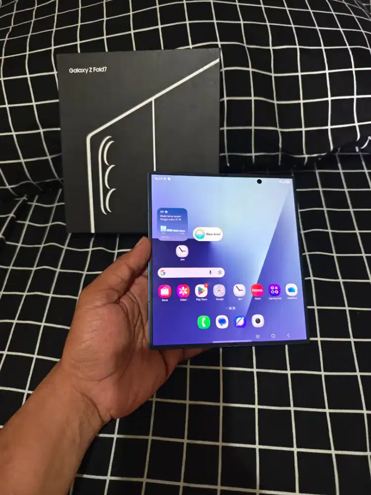 Samsung Z-Fold 7 16/1TB sein fullset baca deskrip bisa tt hp