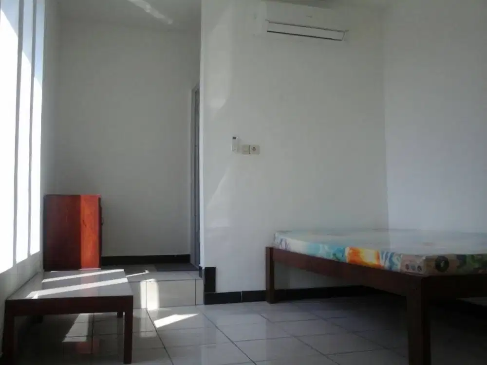 KOS AC SANGAT MURAH di Perum REWWIN Waru Sidoarjo