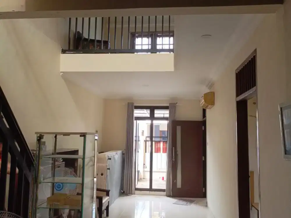 Dijual Rumah Gading Serpong SHM di Sektor 1G By Rumah Chinida (Dw)