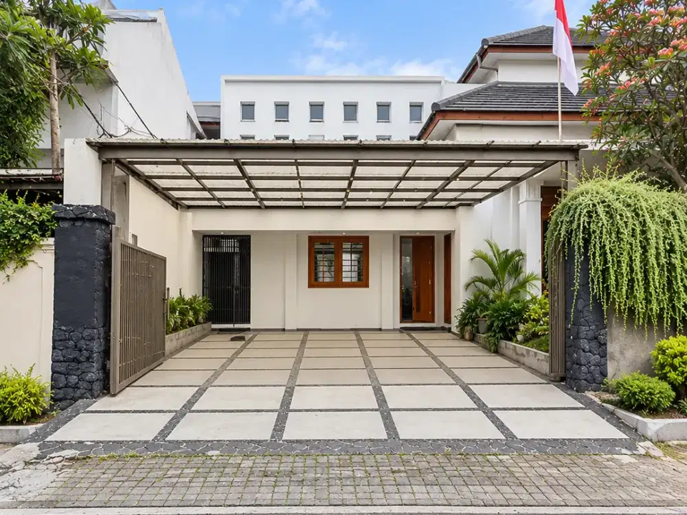 Rumah Luas & Hommy Jakarta Selatan – LT 316 m², LB 450 m², 5 KT