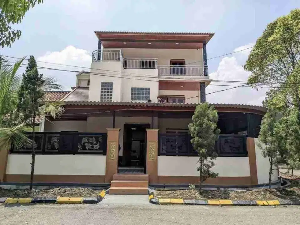 Rumah Siap Huni Komplek Batununggal Indah