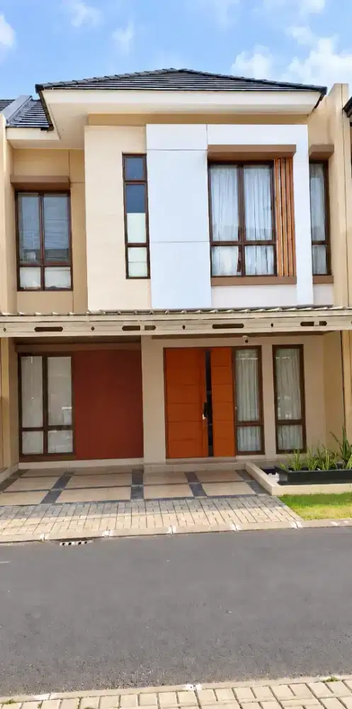Rumah 2 Lantai Siap Huni di The Trees Citra Raya – 7×14 – Rp2 M Nego