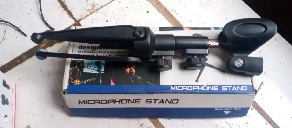 Micro phone kick drum super lux pro