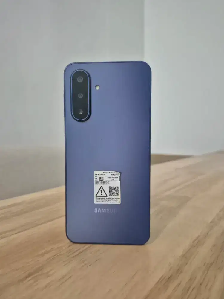 Samsung Galaxy A17 5G 8/256GB Garansi Resmi Jam 2027 Batangan