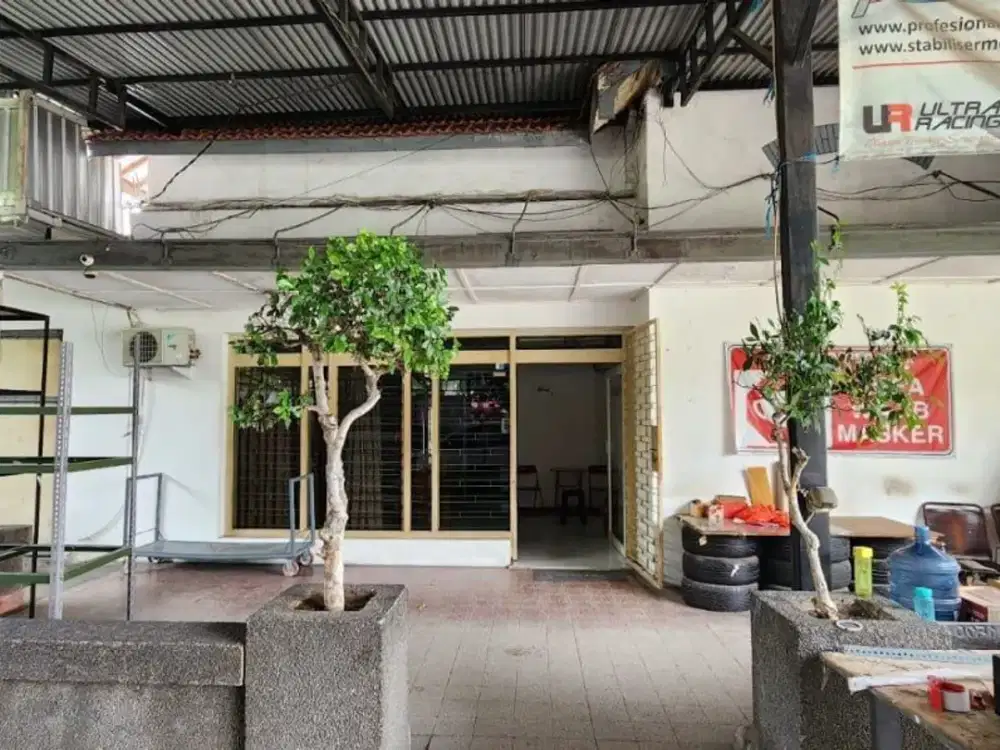 Dijual rumah pusat kota jalan anjasmoro tidar