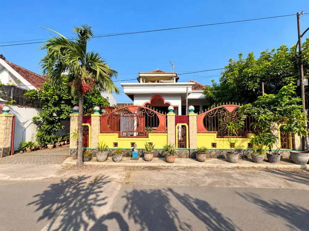 Dijual Rumah Klasik Bisa Untuk Huni Atau Usaha di Sekargadung Pasuruan