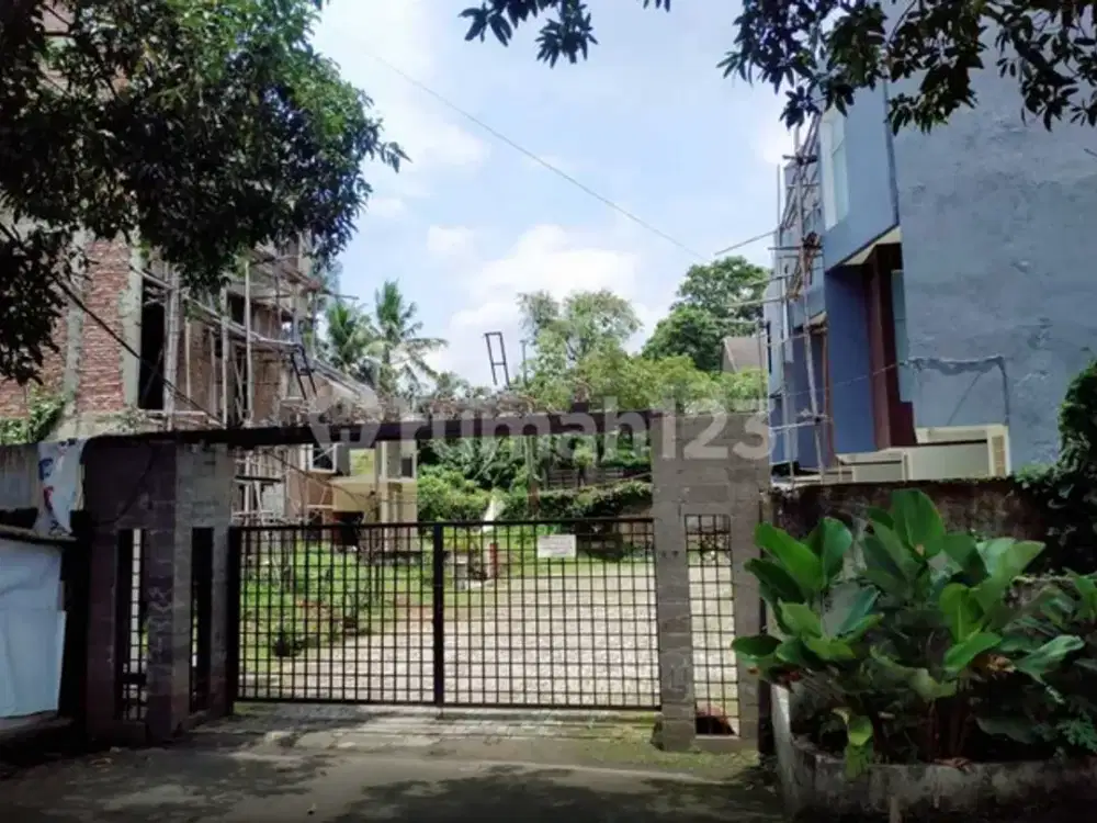 Dijual Cepat Tanah Kavling Istimewa bentuk Ngantong dalam Kluster di Kawasan Nyaman Cirendeu dekat lebak bulus - jakarta selatan