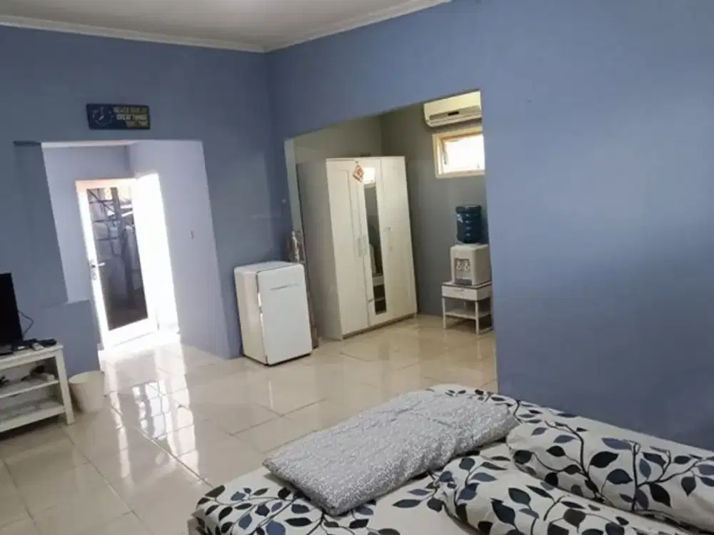 Kost Eksklusif untuk karyawan/ karyawati baik-baik atau Suami Istri Hanya 350 meter dari CITOS