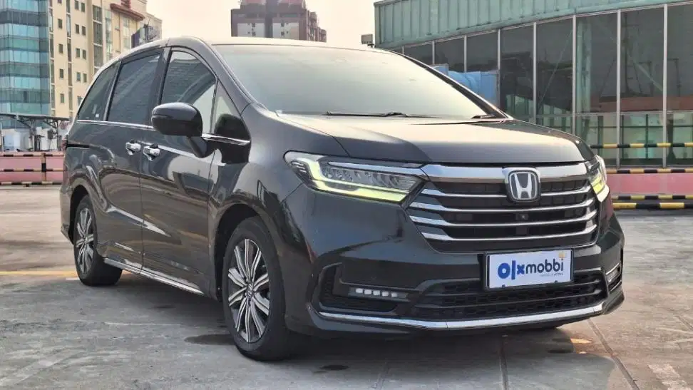 Pajak Panjang - Honda Odyssey 2.4 E Bensin-AT 2021