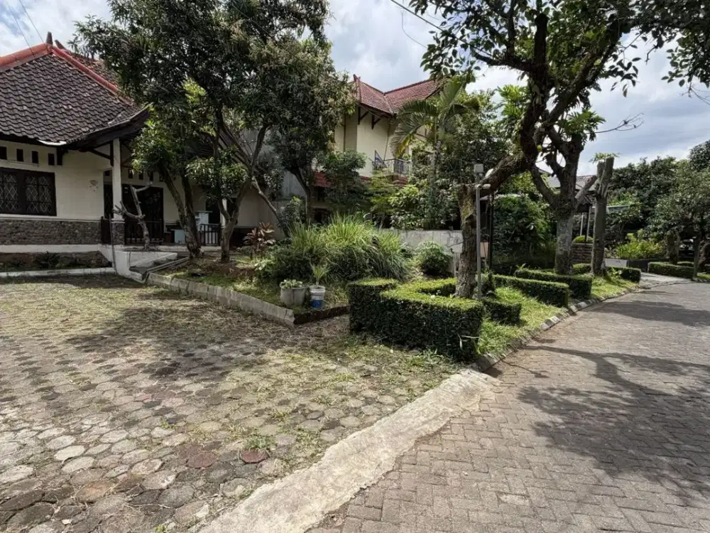 Rumah LELANG Murah Siap huni SHM nyaman di Komplek Tamansari Bukit Bandung
