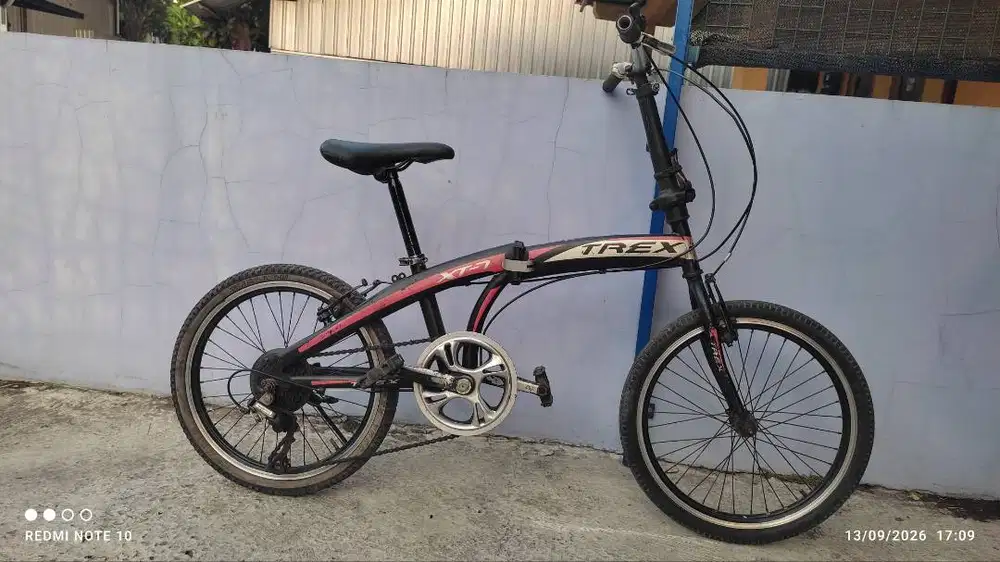 Sepeda lipat 20