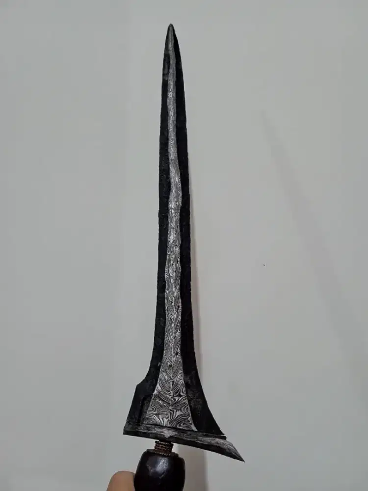 Keris Sepuh Brojol Pamor Dadung Muntir Warangka Madura