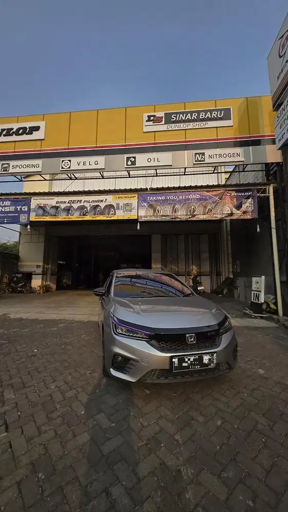 city hatchback RS 2021