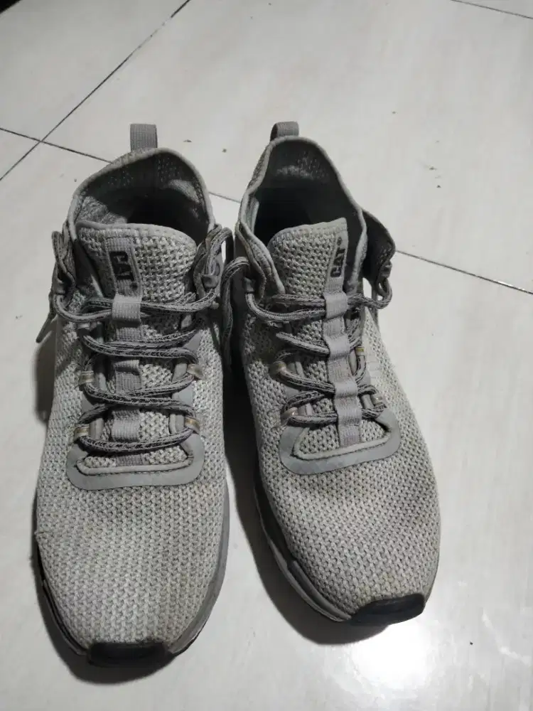 Sepatu caterpillar original