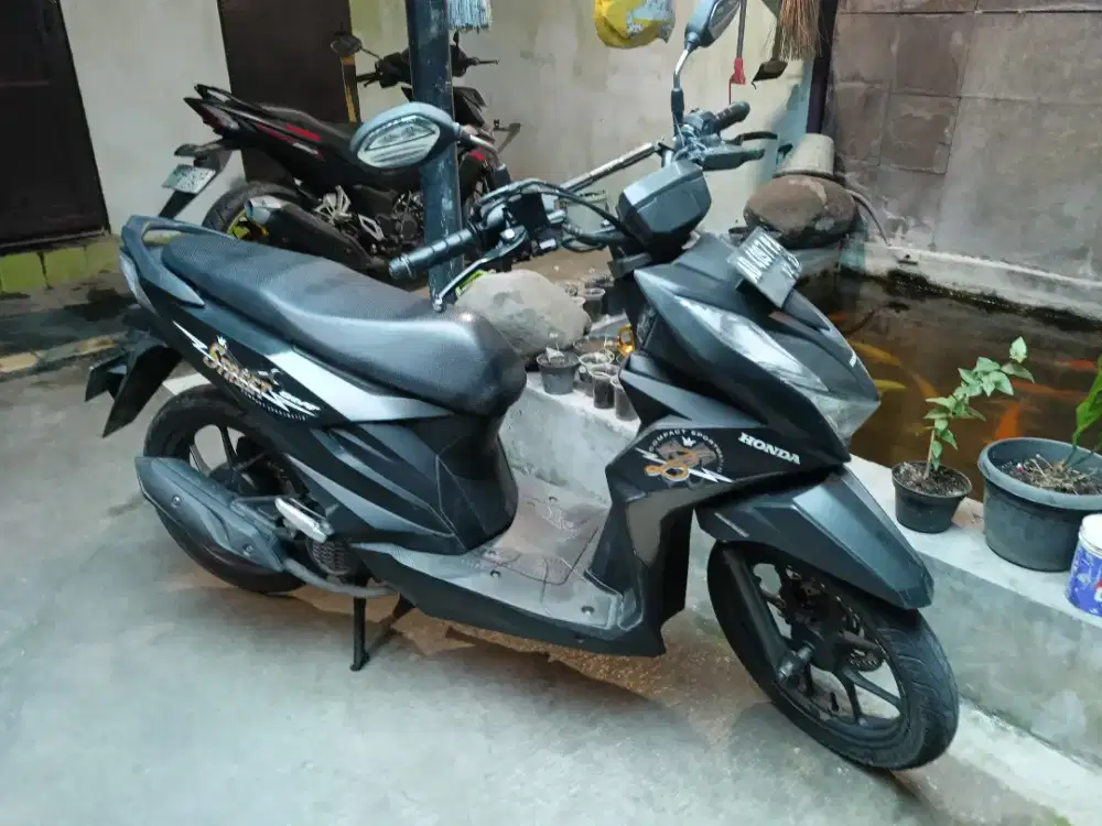 Honda beat street
