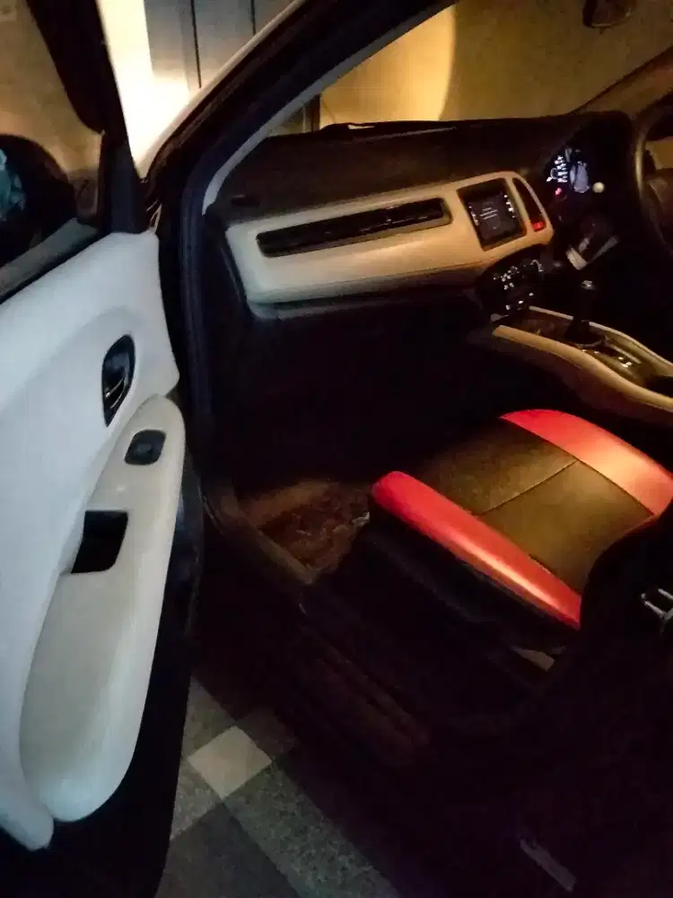 Di jual cepat Honda HRV