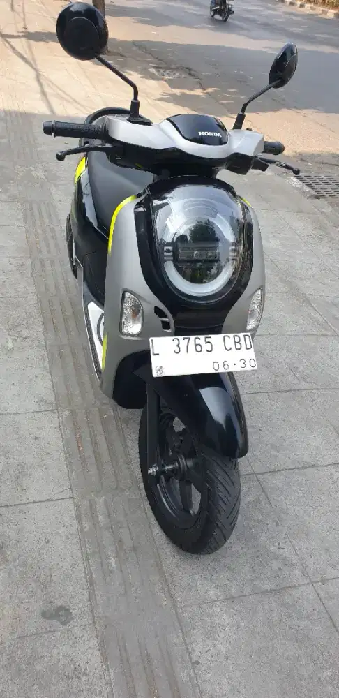 SCOOPY terbaru th 2025 istimewa pjk baru