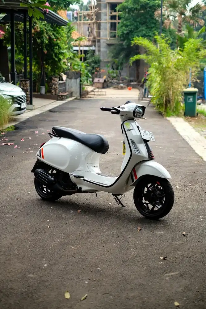 SPRINT S ABS LED 2025 PUTIH NOMINUS