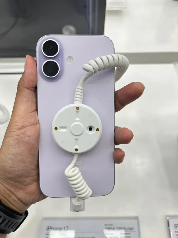 iPhone 17 ( Apple )
