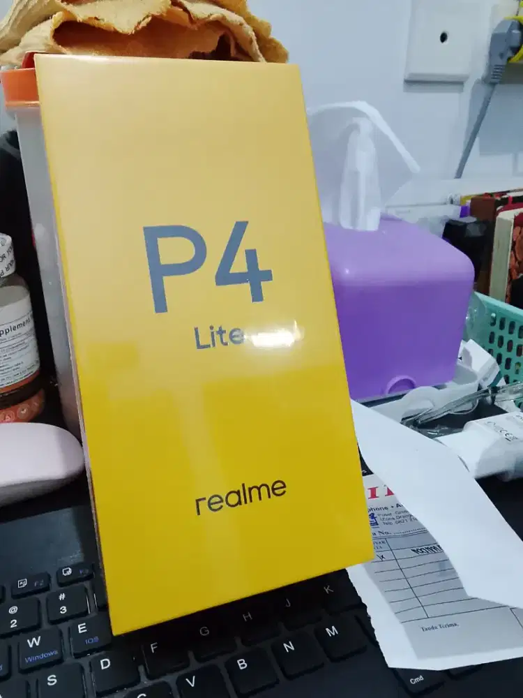 Realme P4 Lite 4+8/64